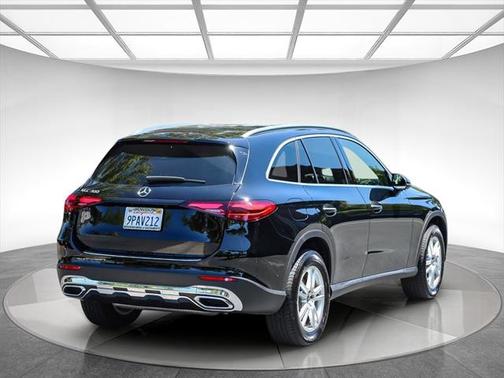 2025 Mercedes-Benz GLC 300 Base