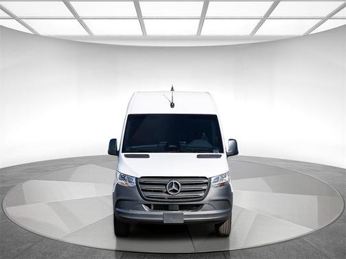 2025 Mercedes-Benz Sprinter 2500 High Roof