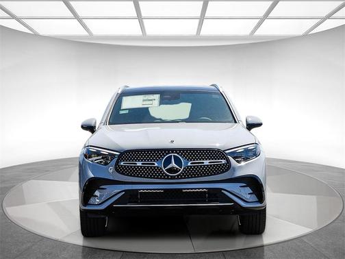 2025 Mercedes-Benz GLC 350e Base