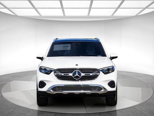 2025 Mercedes-Benz GLC 350e Base