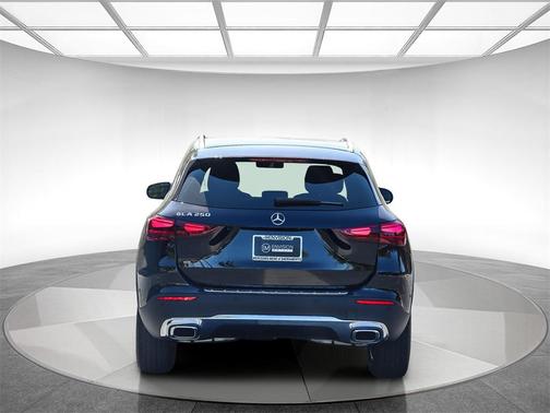 2025 Mercedes-Benz GLA 250 Base