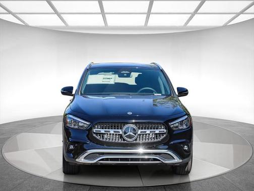 2025 Mercedes-Benz GLA 250 Base