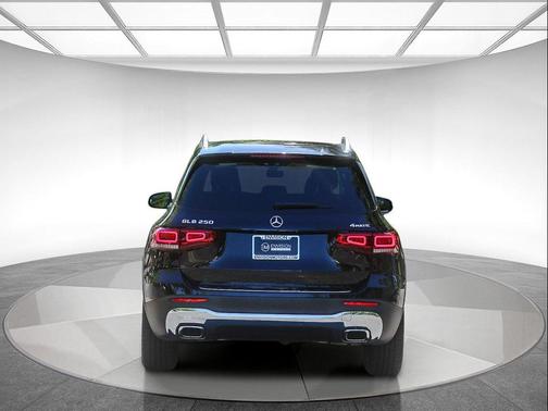 2021 Mercedes-Benz GLB 250 4MATIC