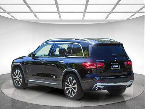 2021 Mercedes-Benz GLB 250 4MATIC