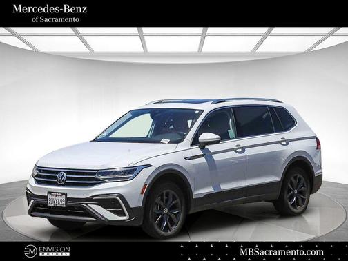 Pure White 2022 Volkswagen Tiguan 2.0T SE
