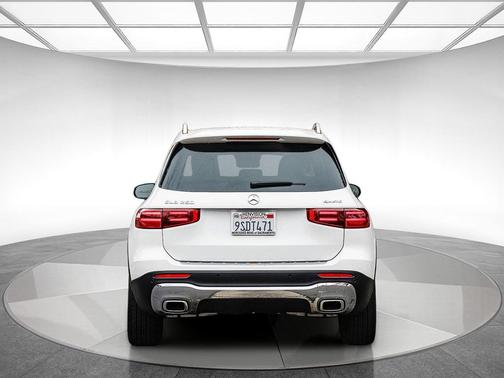 2025 Mercedes-Benz GLB 250 4MATIC