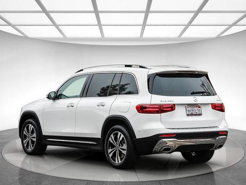 2025 Mercedes-Benz GLB 250 4MATIC