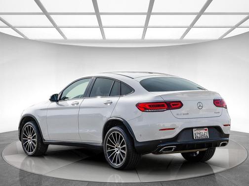 2022 Mercedes-Benz GLC 300 4MATIC Coupe