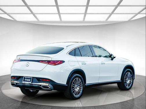 2026 Mercedes-Benz GLC 300 4MATIC Coupe