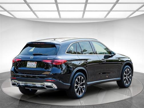 2025 Mercedes-Benz GLC 350e Base