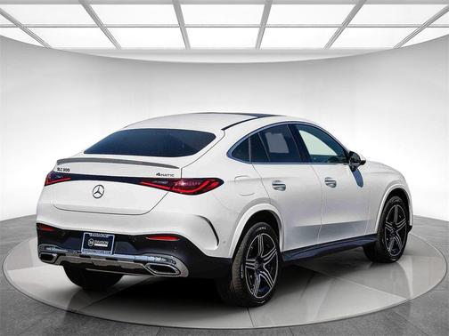 2026 Mercedes-Benz GLC 300 4MATIC Coupe