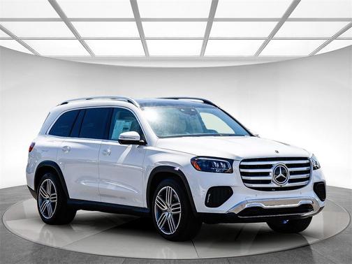 2025 Mercedes-Benz GLS 450 4MATIC