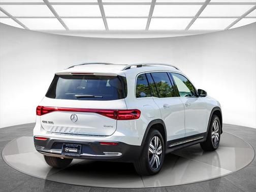 2024 Mercedes-Benz EQB 300 4MATIC