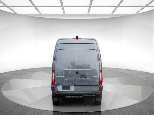 2025 Mercedes-Benz Sprinter 2500 High Roof