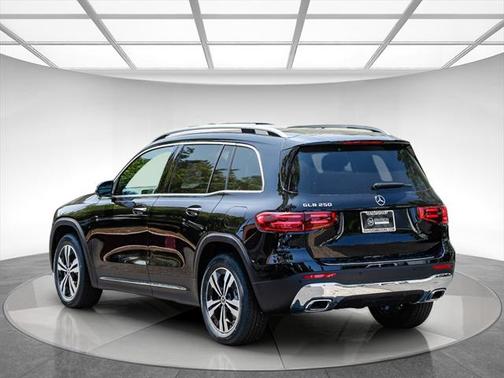 2025 Mercedes-Benz GLB 250 Base