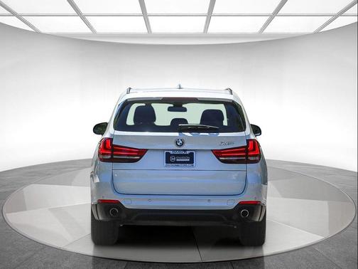 Mineral White Metallic 2016 BMW X5 xDrive35i