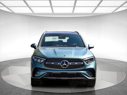 2025 Mercedes-Benz GLC 350e Base