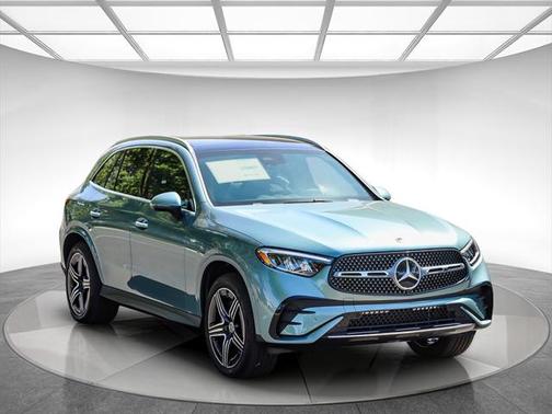 2025 Mercedes-Benz GLC 350e Base