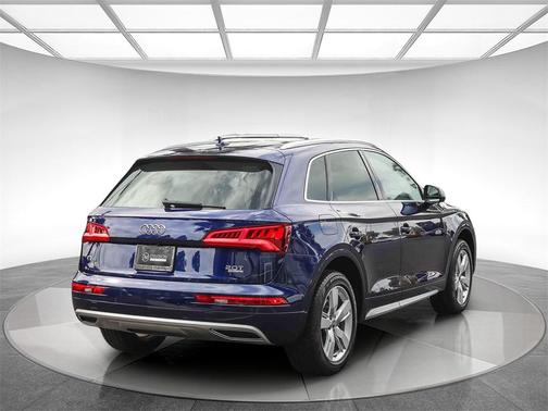 2018 Audi Q5 2.0T Tech Premium