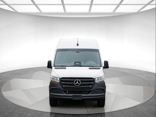 2026 Mercedes-Benz Sprinter 2500 High Roof