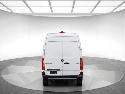 2026 Mercedes-Benz Sprinter 2500 High Roof