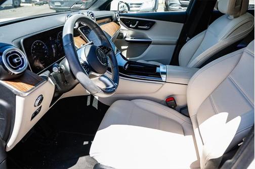2023 Mercedes-Benz GLC 300 4MATIC