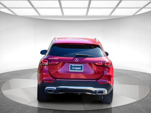 2021 Mercedes-Benz GLA 250 Base 4MATIC
