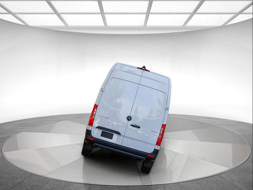 2026 Mercedes-Benz Sprinter 2500 High Roof