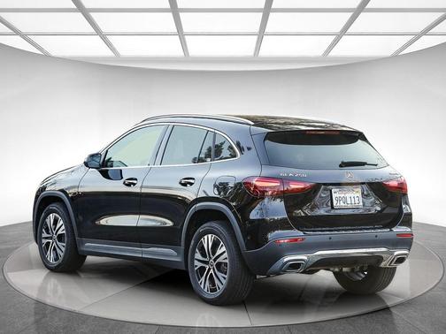 2025 Mercedes-Benz GLA 250 4MATIC