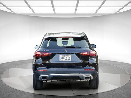 2025 Mercedes-Benz GLA 250 4MATIC