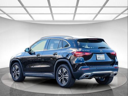 2025 Mercedes-Benz GLA 250 4MATIC