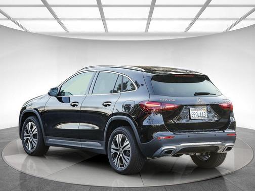 2025 Mercedes-Benz GLA 250 4MATIC