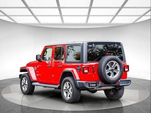 2020 Jeep Wrangler Unlimited Sahara