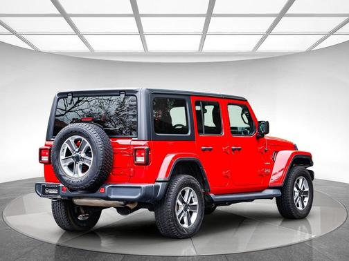 2020 Jeep Wrangler Unlimited Sahara