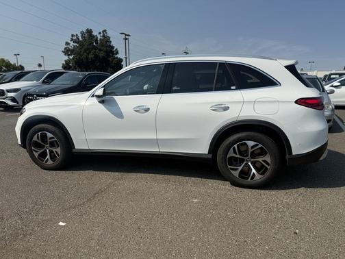2025 Mercedes-Benz GLC 350e Base