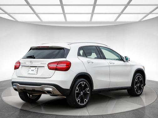 2020 Mercedes-Benz GLA 250 4MATIC