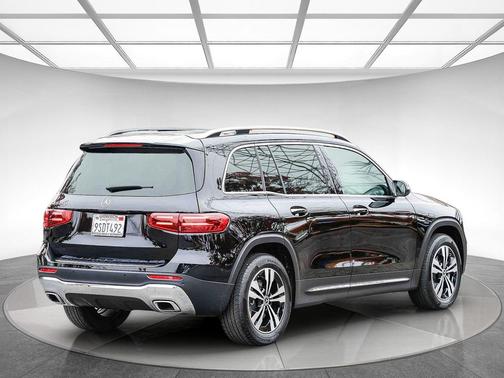 2025 Mercedes-Benz GLB 250 Base