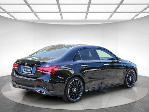 Night Black 2022 Mercedes-Benz A-Class 4MATIC