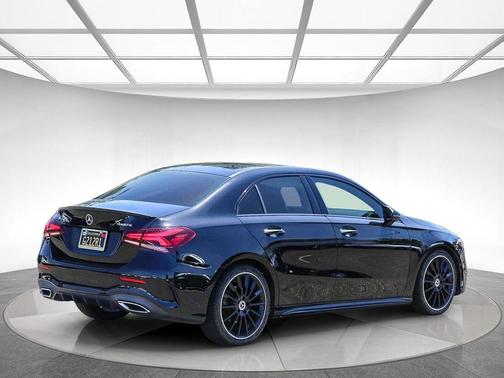 Night Black 2022 Mercedes-Benz A-Class 4MATIC
