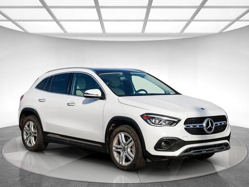 2021 Mercedes-Benz GLA 250 Base 4MATIC