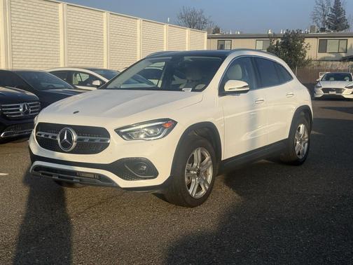 2021 Mercedes-Benz GLA 250 Base 4MATIC
