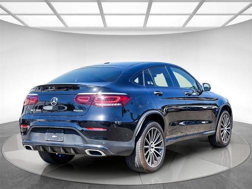 2022 Mercedes-Benz GLC 300 4MATIC Coupe
