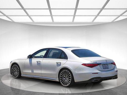 MANUFAKTUR Diamond White 2023 Mercedes-Benz S-Class 4MATIC