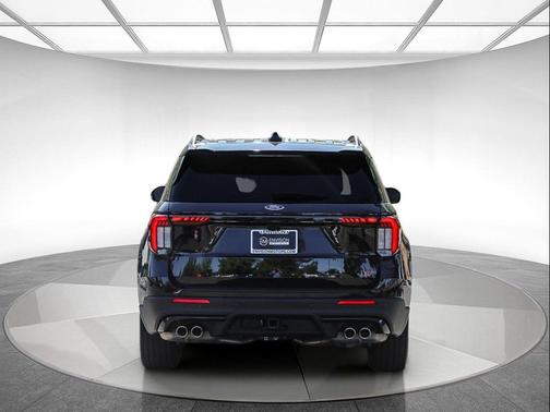 Agate Black Metallic 2026 Ford Explorer ST