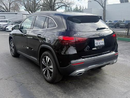 2025 Mercedes-Benz GLA 250 4MATIC