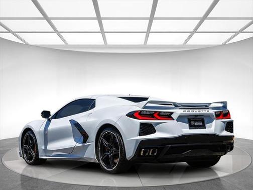 2021 Chevrolet Corvette Stingray w/2LT
