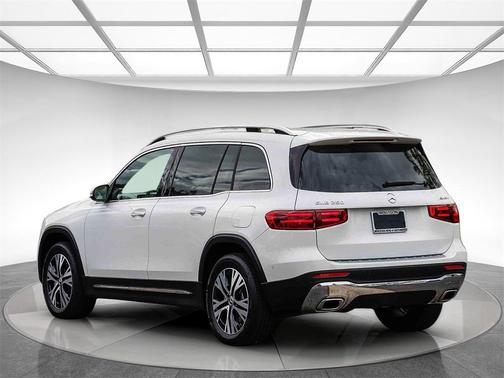 2025 Mercedes-Benz GLB 250 4MATIC