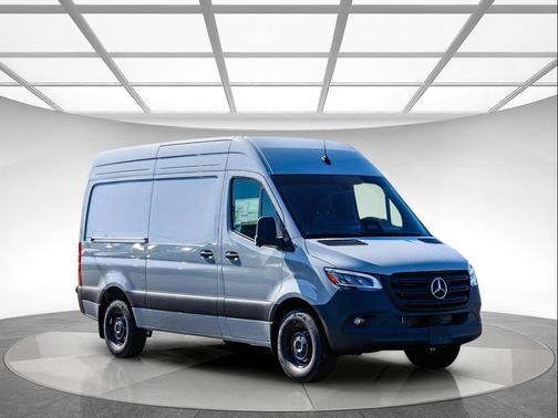 2025 Mercedes-Benz Sprinter 2500 Standard Roof