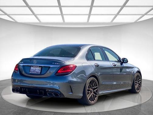 2021 Mercedes-Benz AMG C 63 S