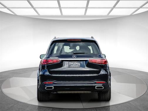 2026 Mercedes-Benz GLS 450 4MATIC